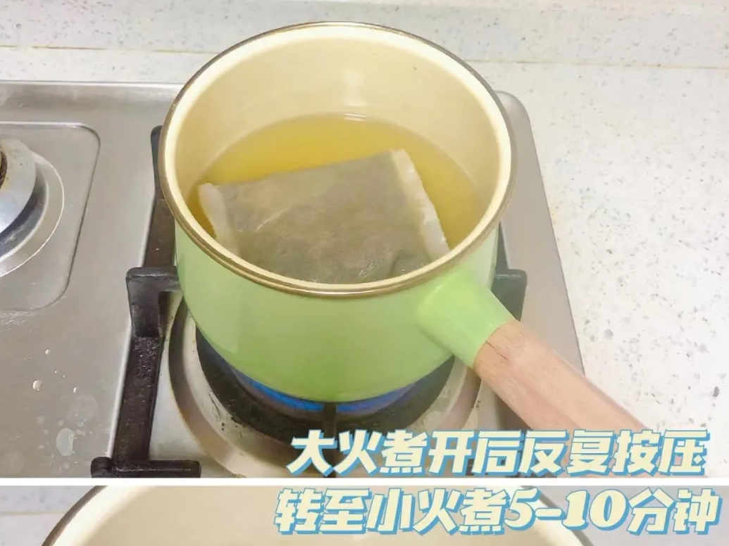 艾裕給寶寶帶來“皮膚調理策略” 艾裕給寶寶帶來“皮膚調理策略”